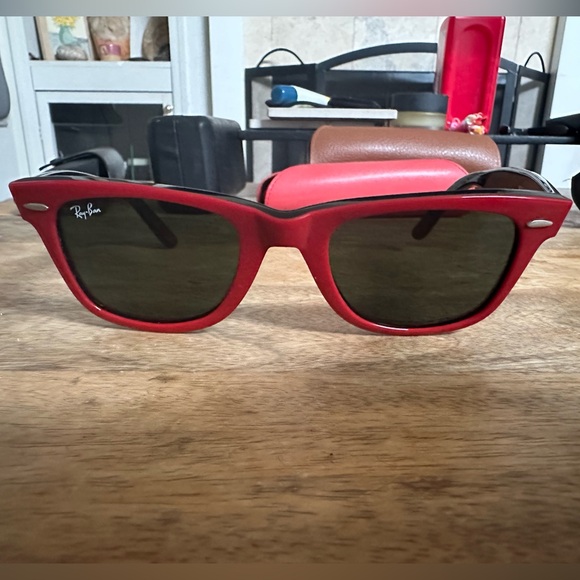 Vintage Ray Ban Wayfarers in Solid Red - Picture 3 of 6